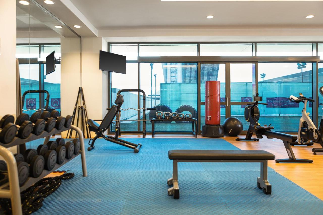Crowne Plaza Riyadh - Rdc Hotel & Convention By Ihg Luaran gambar The gym at the InterContinental London The O2