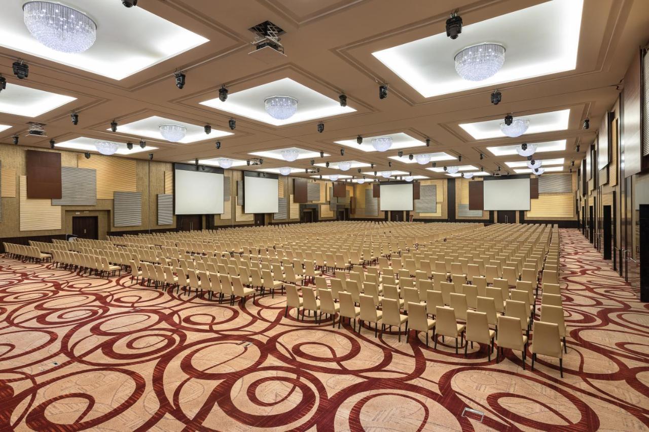Crowne Plaza Riyadh - Rdc Hotel & Convention By Ihg Luaran gambar The Grand Ballroom